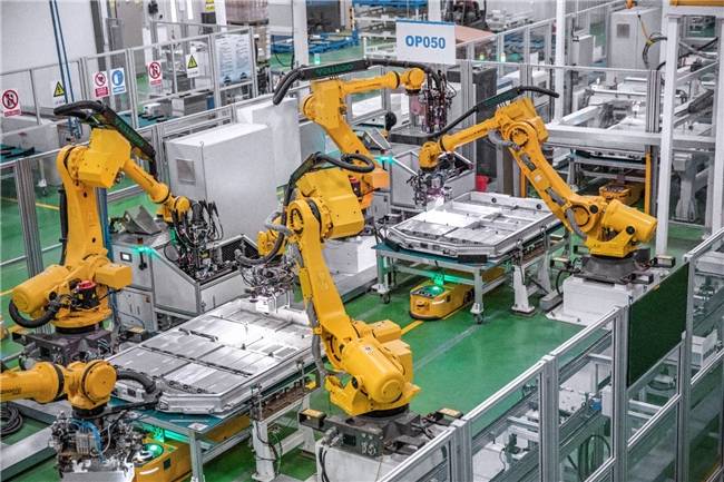 增持為帆，北汽藍谷產品大年全速駛向新未來